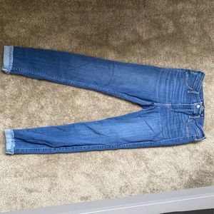 hollister high rise jeans